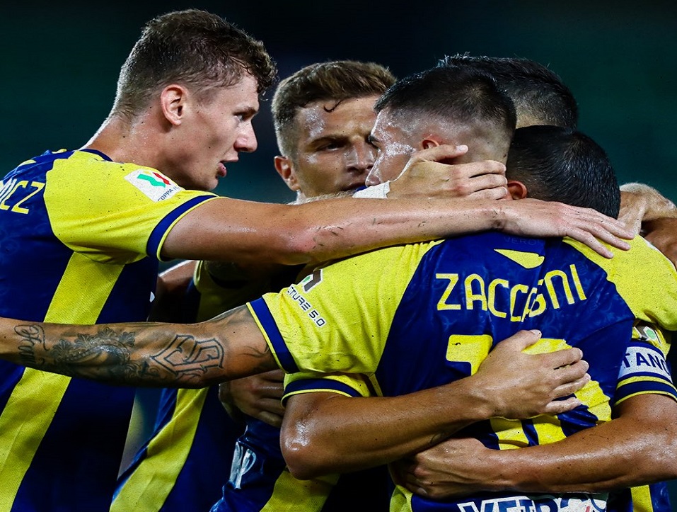 Coppa Italia: il Verona stende il Catanzaro